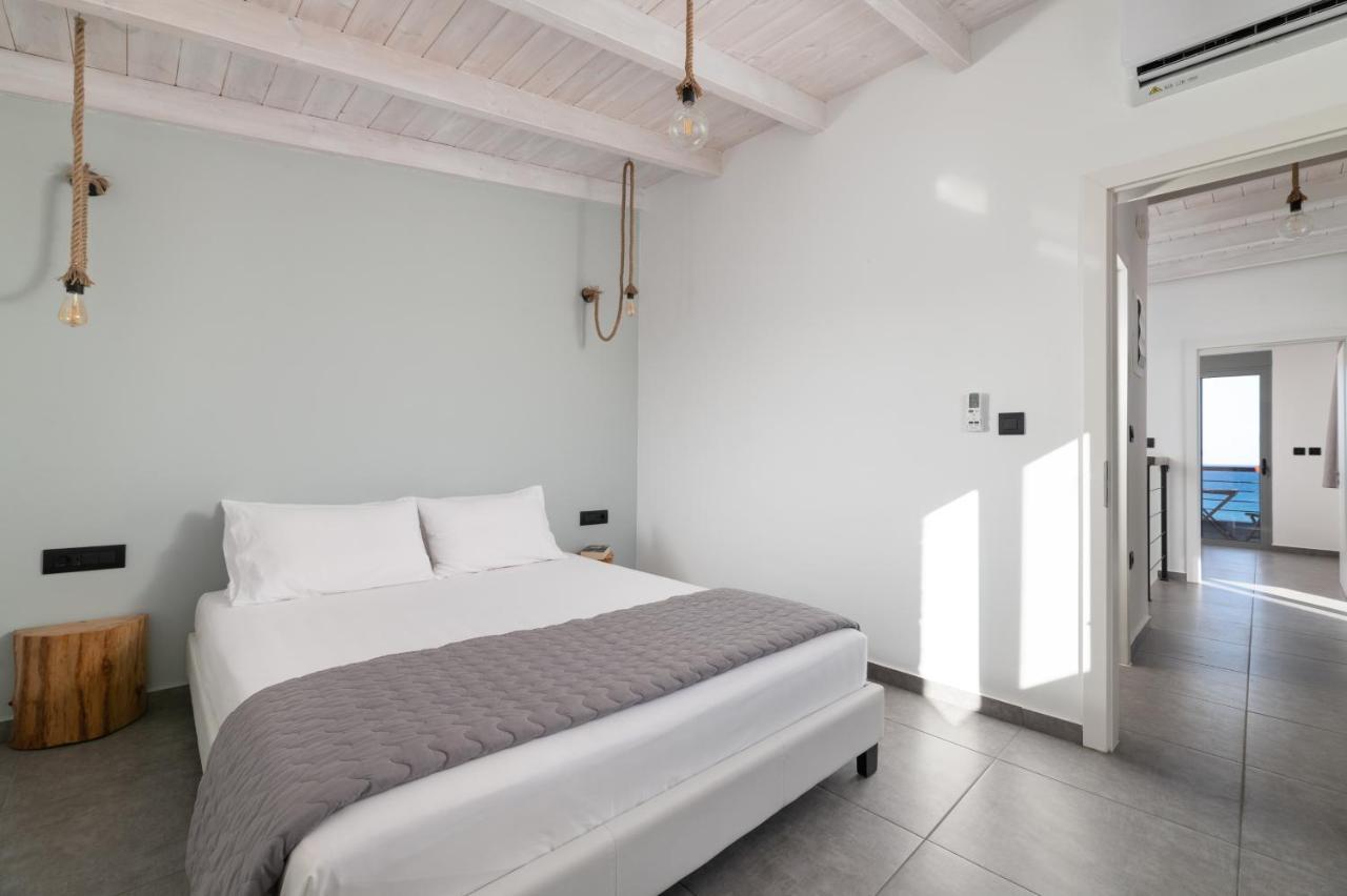 Southrock Villas Lakhania Exterior foto