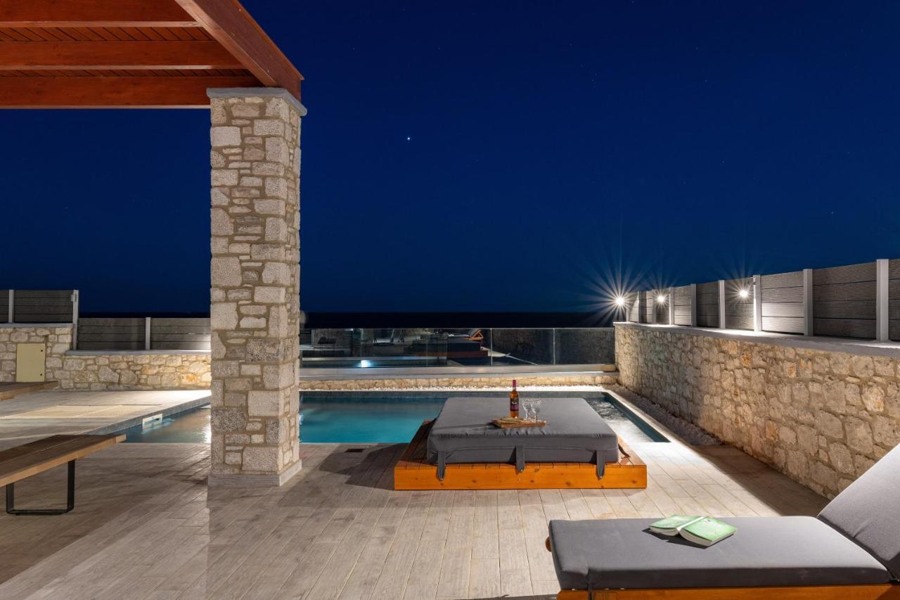 Southrock Villas Lakhania Exterior foto