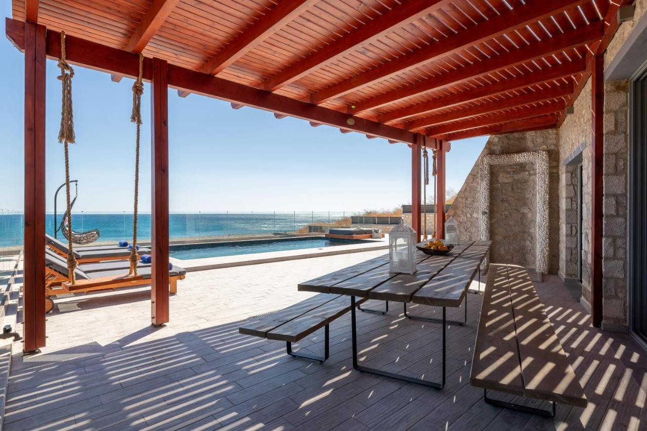 Southrock Villas Lakhania Exterior foto