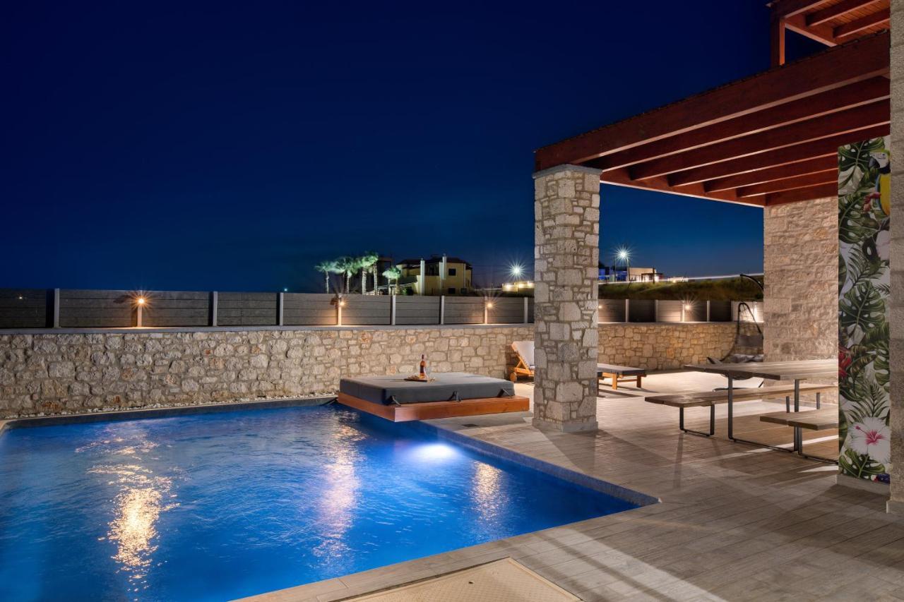 Southrock Villas Lakhania Exterior foto