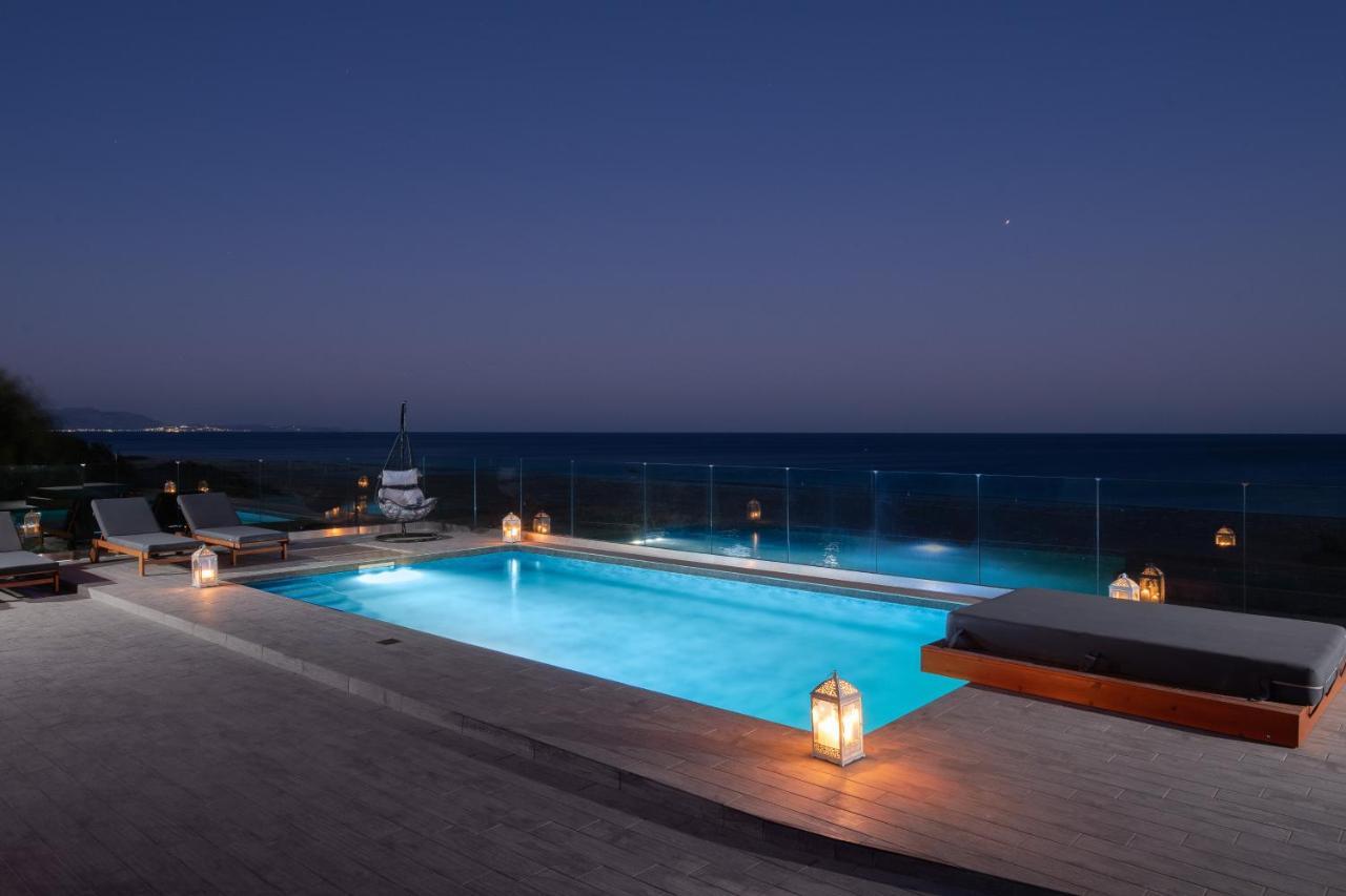 Southrock Villas Lakhania Exterior foto