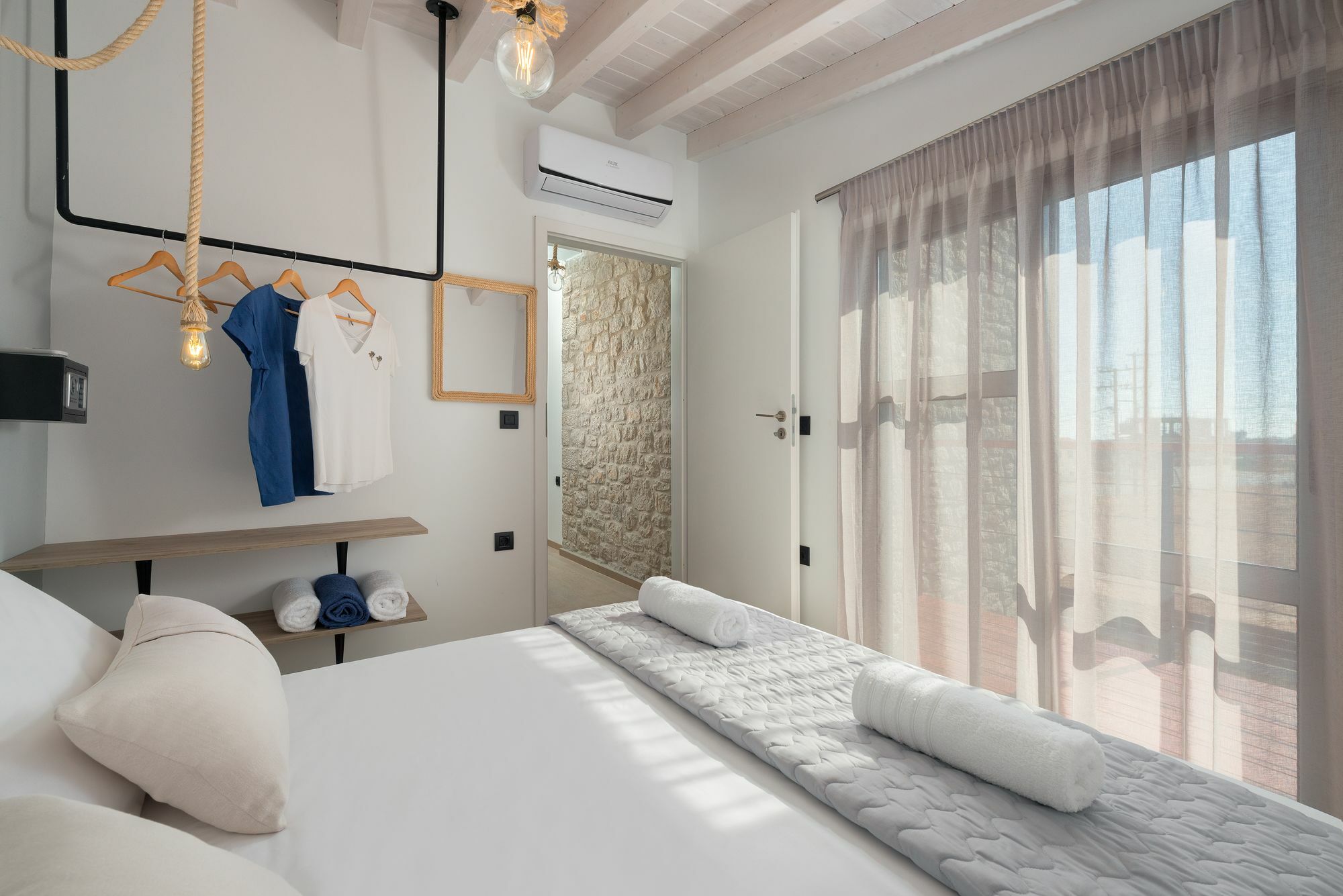 Southrock Villas Lakhania Exterior foto